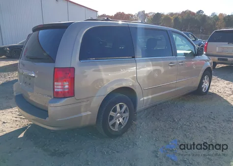 2009 Chrysler Town & Country Touring from USA, damaged, VIN 2A8HR54119R549257
